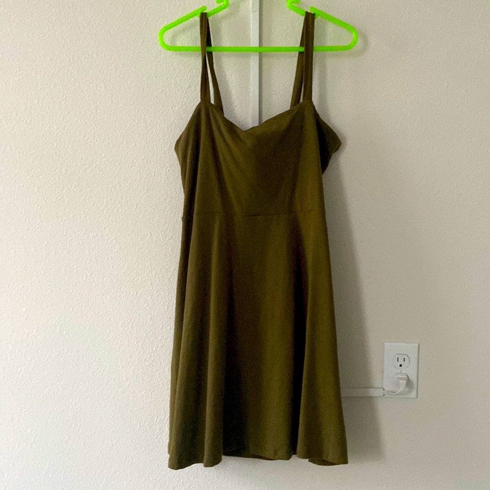 Tie back dress